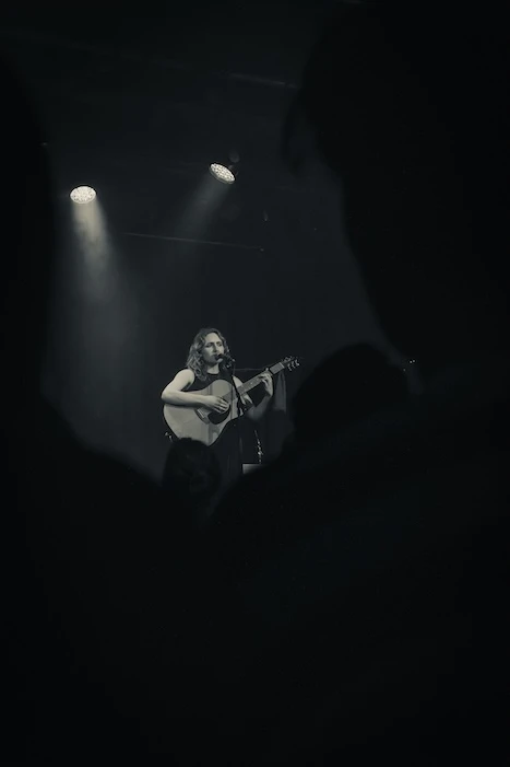 Zala performing at Mengelmoes — photo 3