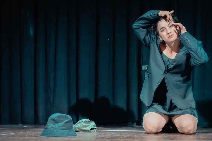 Georgina Markopoulou performing at Mengelmoes — photo 10