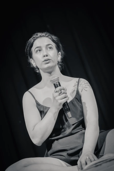Georgina Markopoulou performing at Mengelmoes — photo 3