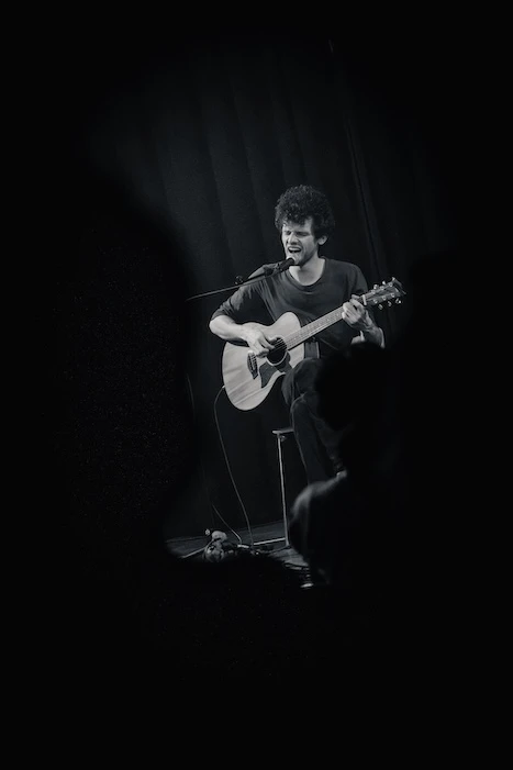 Peter Willems performing at Mengelmoes — photo 8