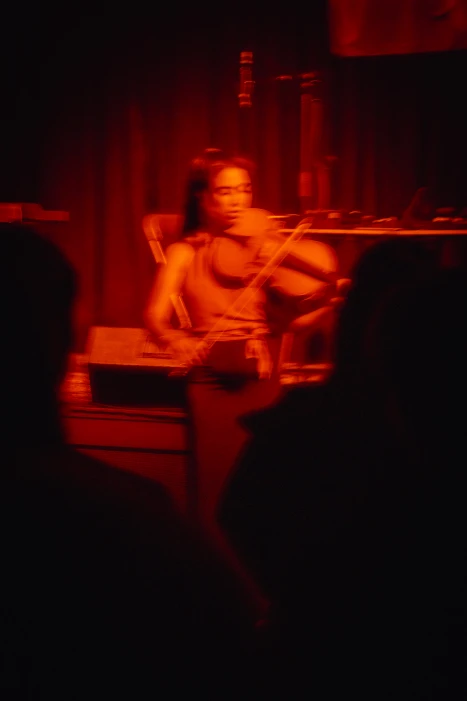 Alkistis Misouli performing at Mengelmoes — photo 6