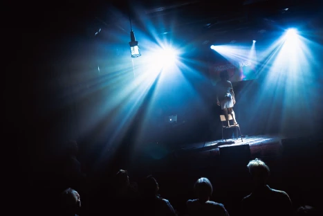 Carmen Capuano performing at Mengelmoes — photo 15