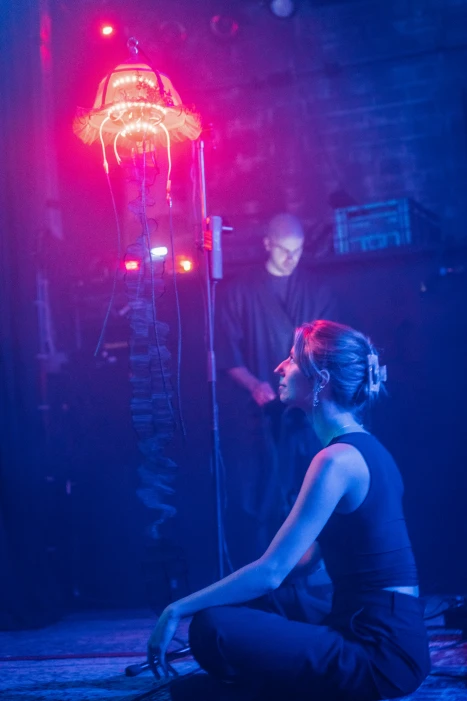 Studio Seamless performing at Mengelmoes — photo 1