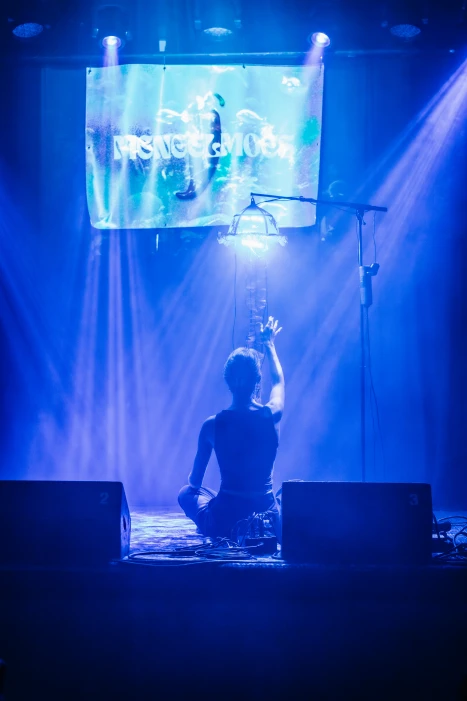 Studio Seamless performing at Mengelmoes — photo 5